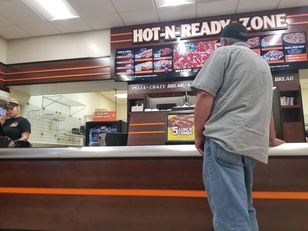 Little Caesars Pizza | meal takeaway | 490 US-51 BYP, Dyersburg, TN 38024, USA | 7312850777 OR +1 731-285-0777