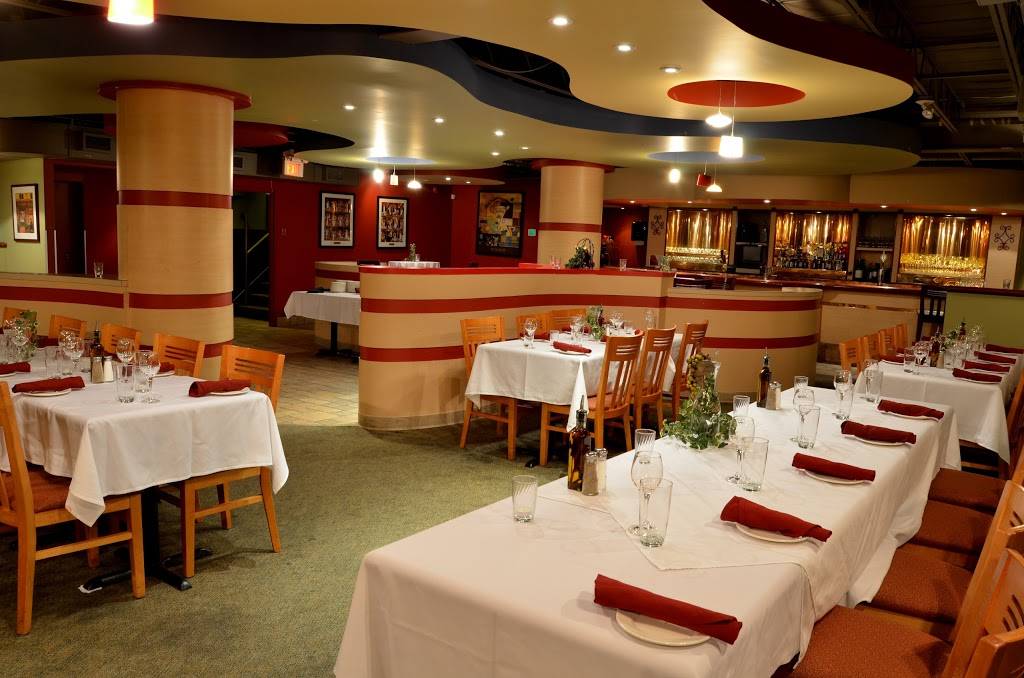 Biagios Italian Kitchen | restaurant | 1394 Richmond Rd, Ottawa, ON K2B 6R8, Canada | 6138280770 OR +1 613-828-0770