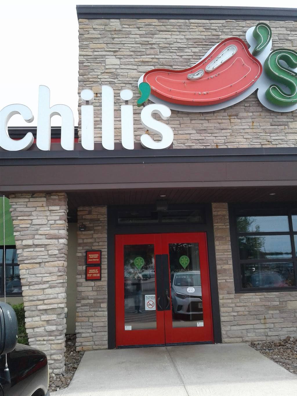 Chilis Grill & Bar | meal takeaway | 3230 SE Military Dr, San Antonio, TX 78235, USA | 2103378241 OR +1 210-337-8241