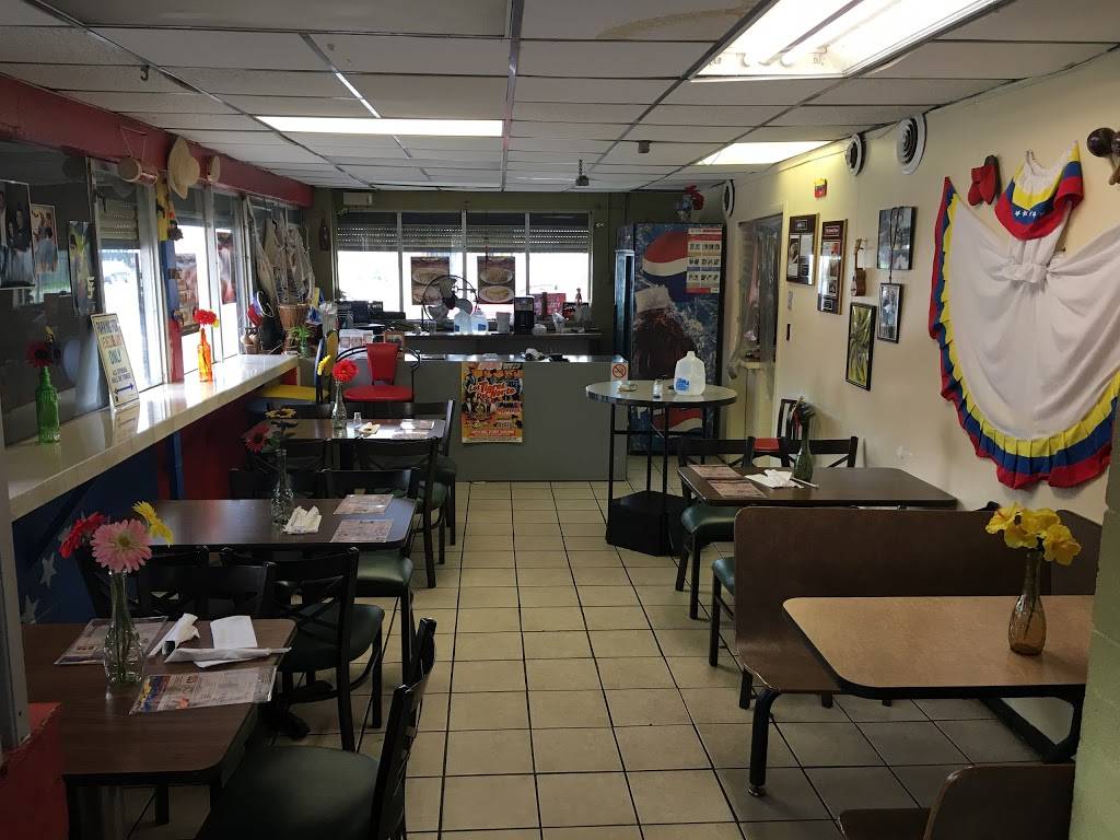 El Rey de las Arepas | restaurant | 7701 McGraw Ave, Detroit, MI 48210, USA | 3133072210 OR +1 313-307-2210