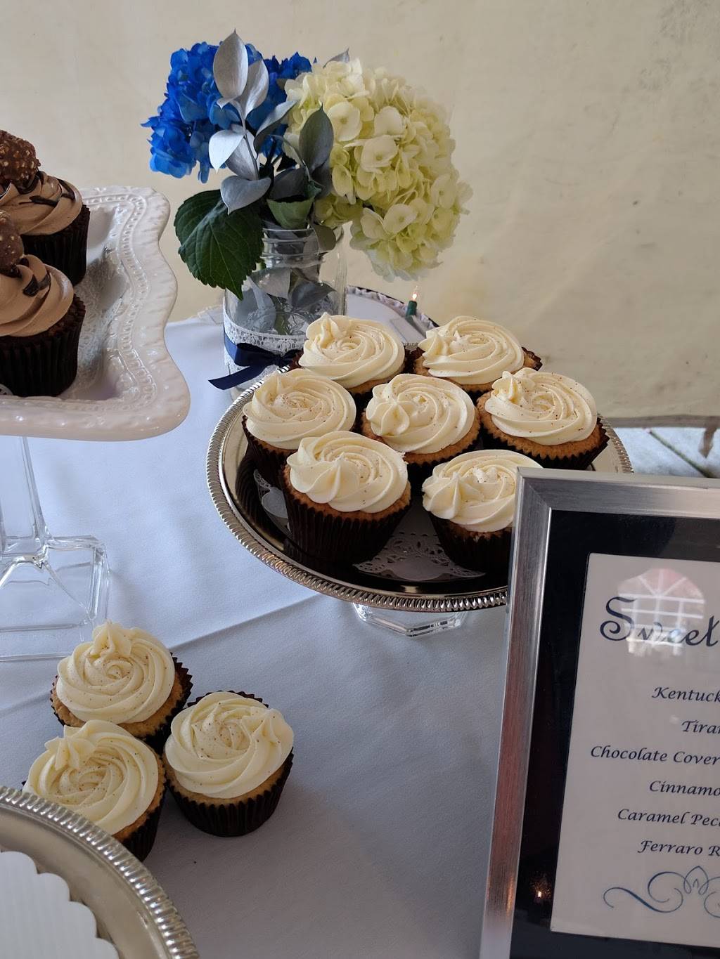 Banchetti By Rizzos | restaurant | 550 N French Rd, Buffalo, NY 14228, USA | 7166914045 OR +1 716-691-4045