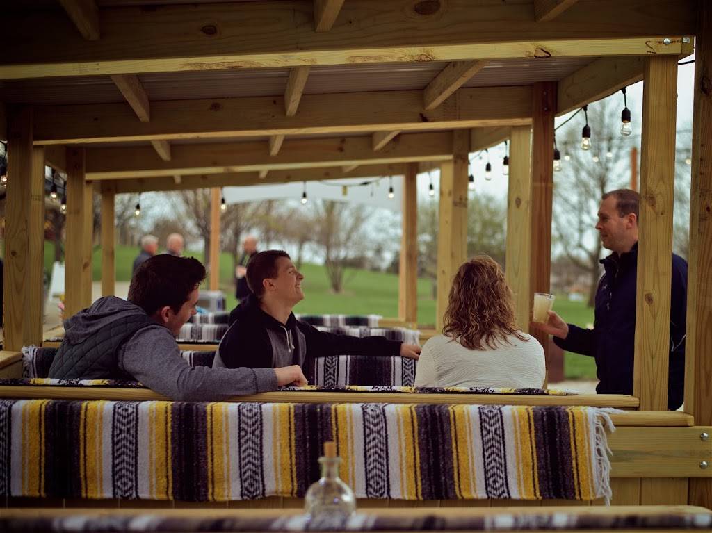 Hideaway Brew Garden | restaurant | Village Green, 5510 Prairie Stone Pkwy, Hoffman Estates, IL 60192, USA | 8476492221 OR +1 847-649-2221