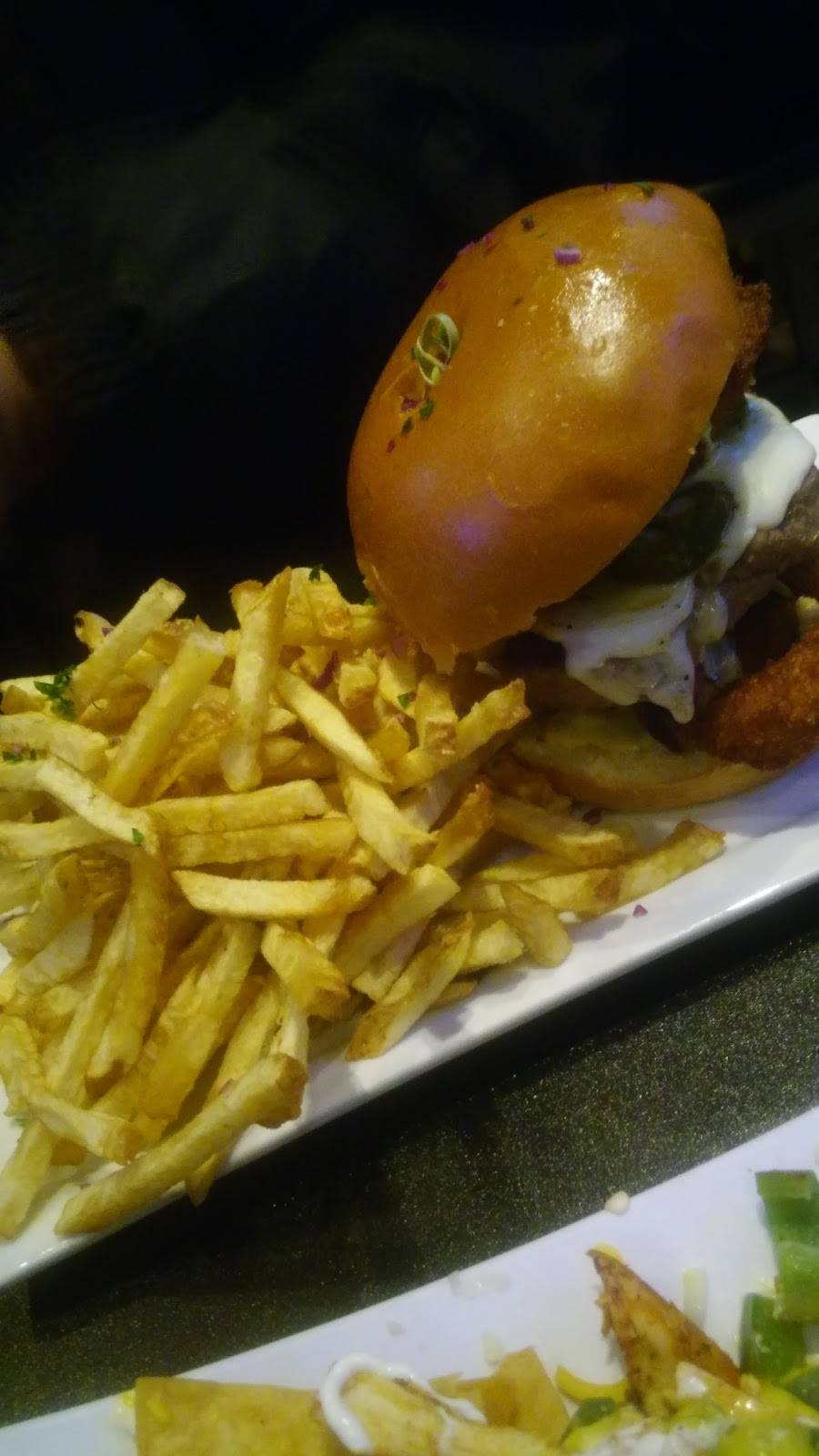 Flights Beer Bar | restaurant | 5119 W El Segundo Blvd, Hawthorne, CA 90250, USA | 3106768228 OR +1 310-676-8228