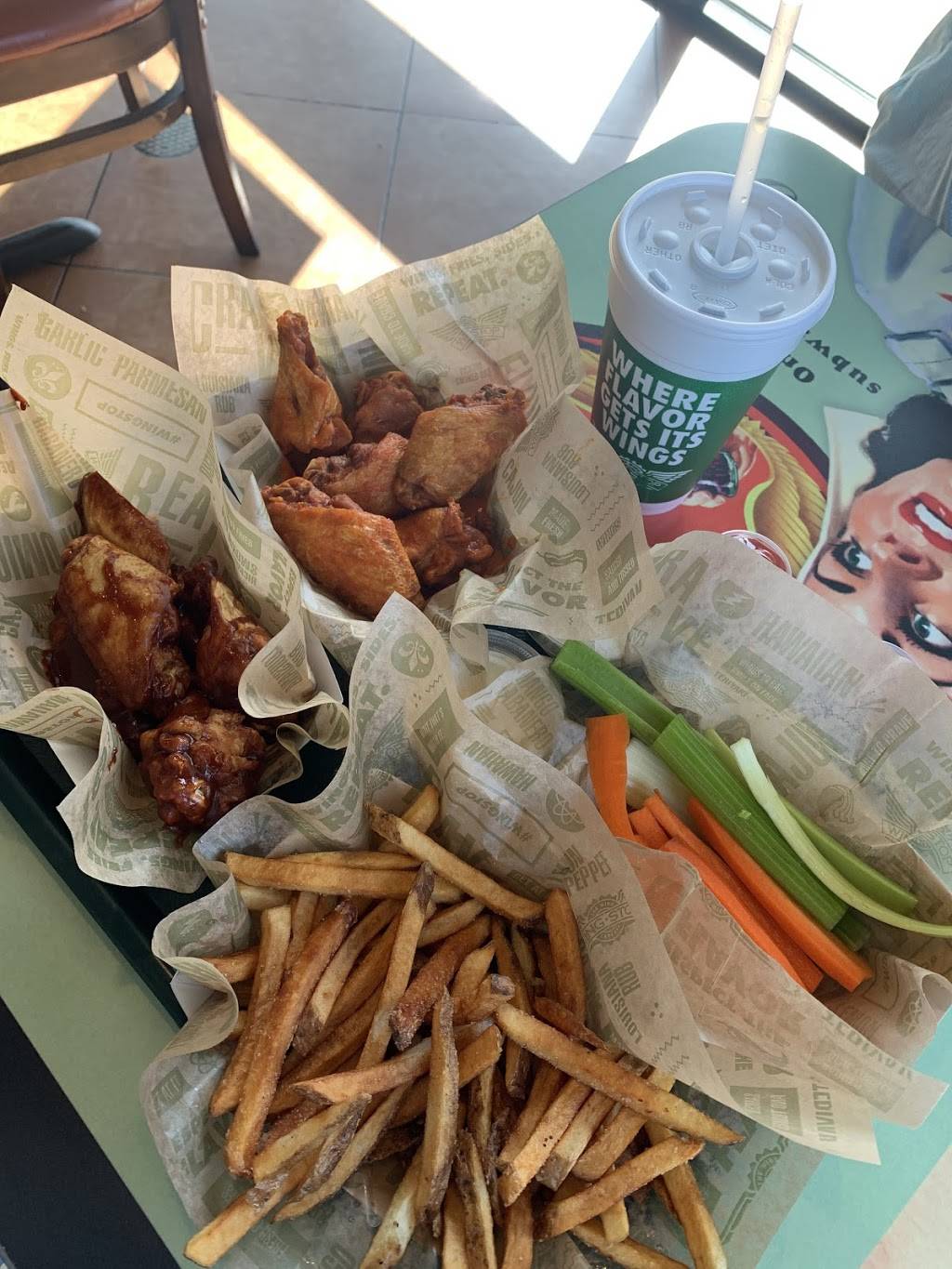 Wingstop | restaurant | 1420 S Riverside Ave #8C, Rialto, CA 92376, USA | 9094912293 OR +1 909-491-2293