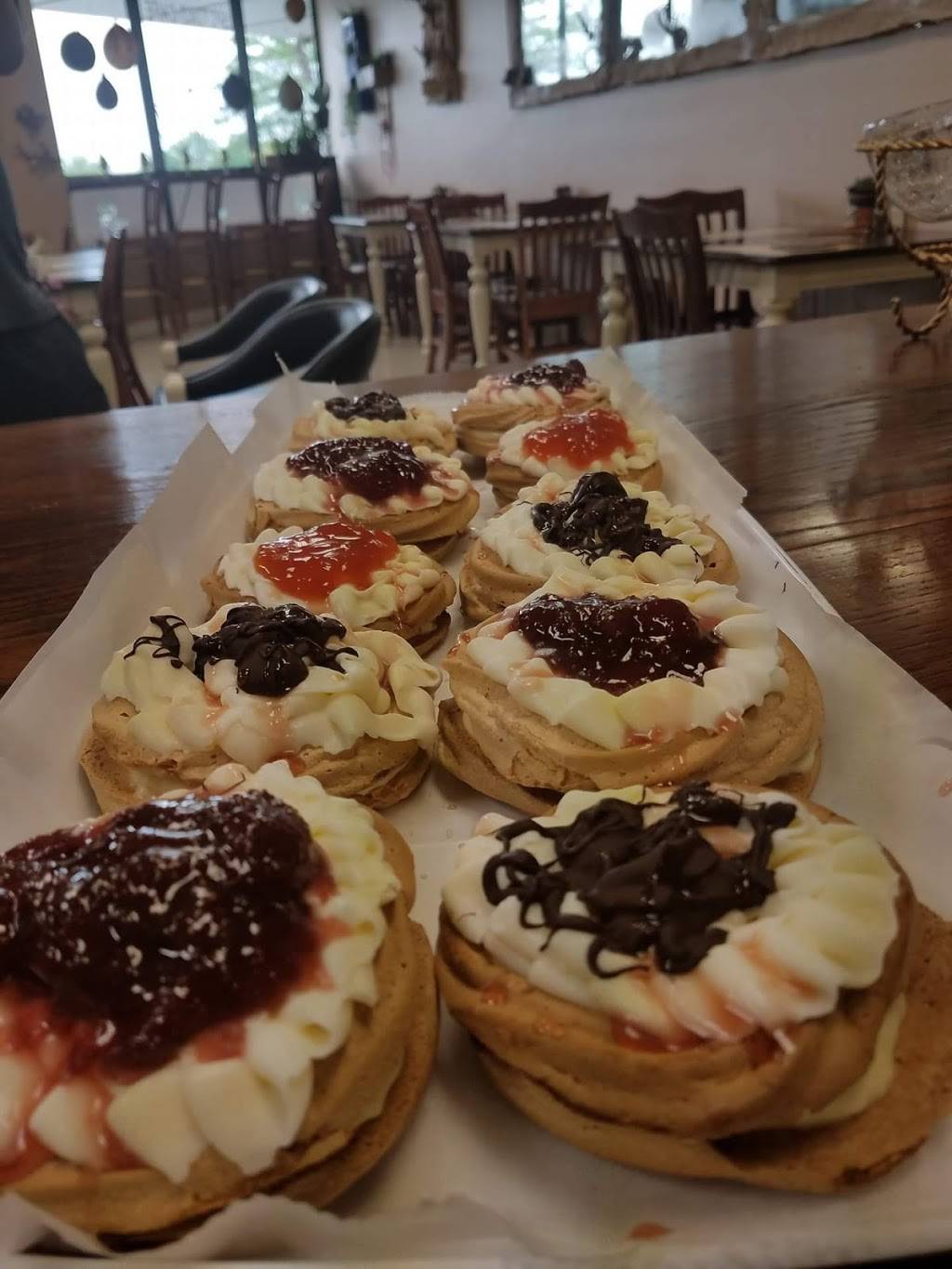 Spitiko Cafe | restaurant | Roselle and, W Wise Rd, Schaumburg, IL 60193, USA | 8474608967 OR +1 847-460-8967