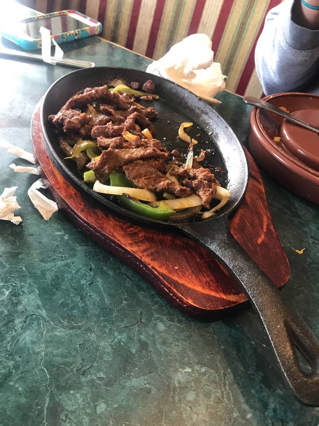 Fiesta | Mexican Restaurant | restaurant | 9447 Silverdale Way NW, Silverdale, WA 98383, USA | 3606981557 OR +1 360-698-1557