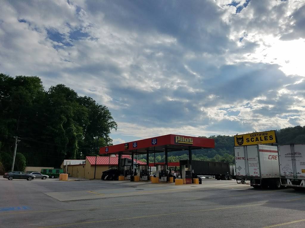 Pilot Travel Center | restaurant | 3000 US, US-25E Scenic, Middlesboro, KY 40965, USA | 6062484057 OR +1 606-248-4057