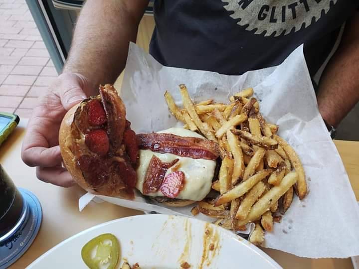 The Half Pint | restaurant | 415 N Front St #199, Columbus, OH 43215, USA | 6147451165 OR +1 614-745-1165