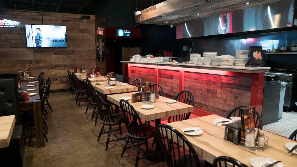 La Poule en Feu | restaurant | 8247 Boul Métropolitain E, Anjou, QC H1J 1X6, Canada | 5143514418 OR +1 514-351-4418