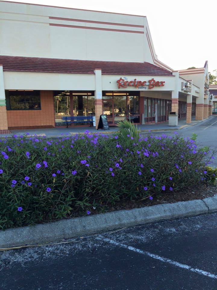 Recipe Box Eatery | restaurant | 5207 33rd St E, Bradenton, FL 34203, USA | 9417393525 OR +1 941-739-3525