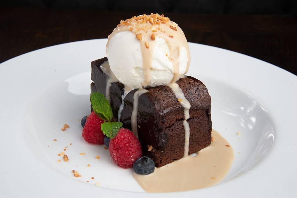 The Grateful Crow | restaurant | 420 N Main St, Chelsea, MI 48118, USA | 7345622903 OR +1 734-562-2903