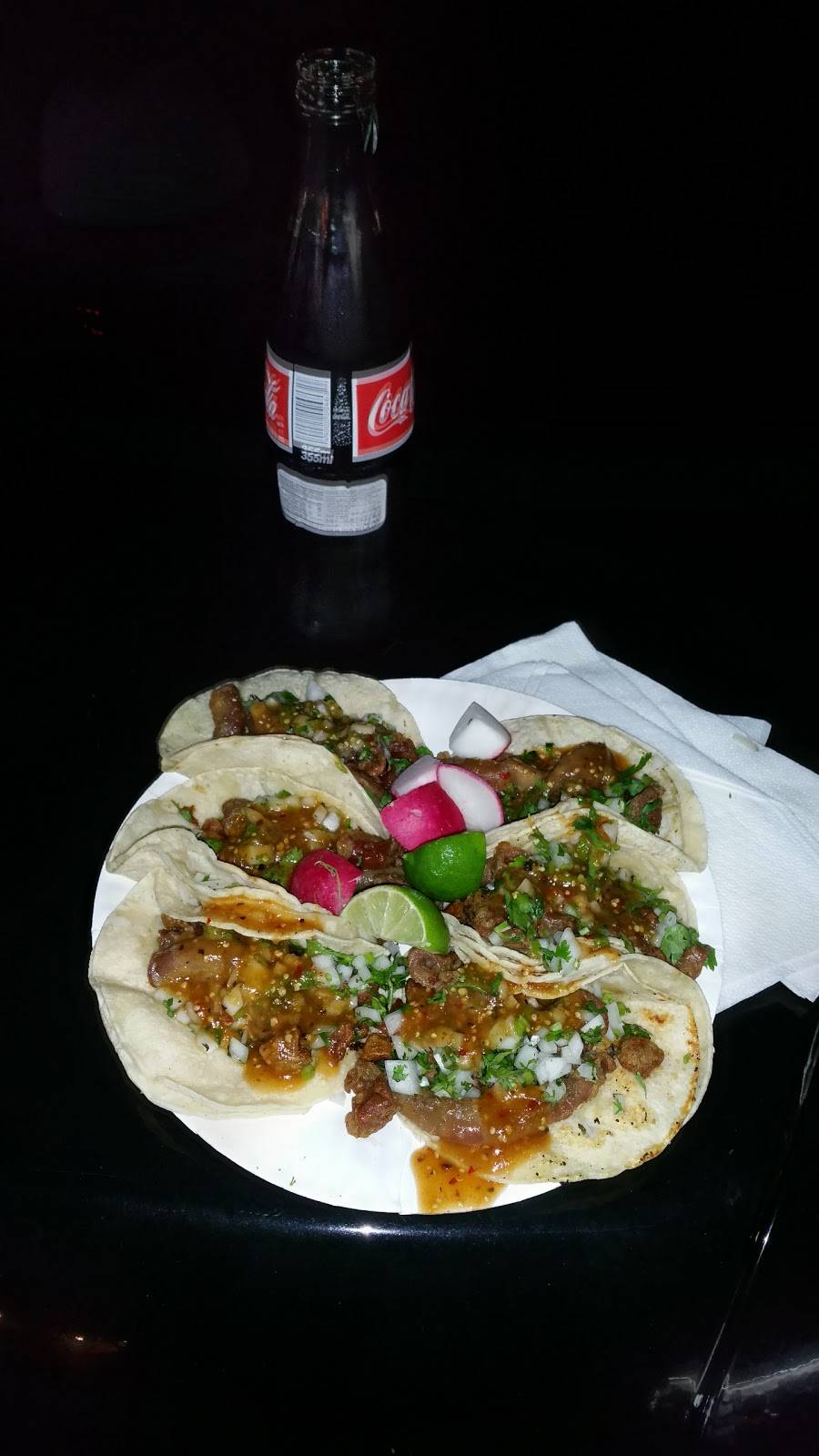 Karinas Tacos | restaurant | 2025 Durfee Ave, South El Monte, CA 91733, USA | 6264541236 OR +1 626-454-1236