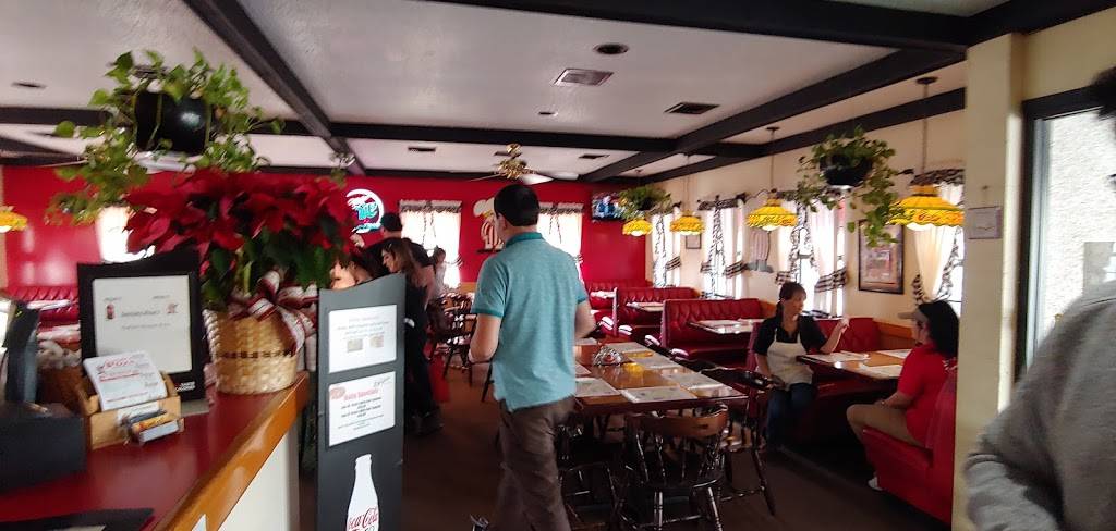 Lovezzolas Pizza & Sub | restaurant | 320 US-80, Pooler, GA 31322, USA | 9127486414 OR +1 912-748-6414