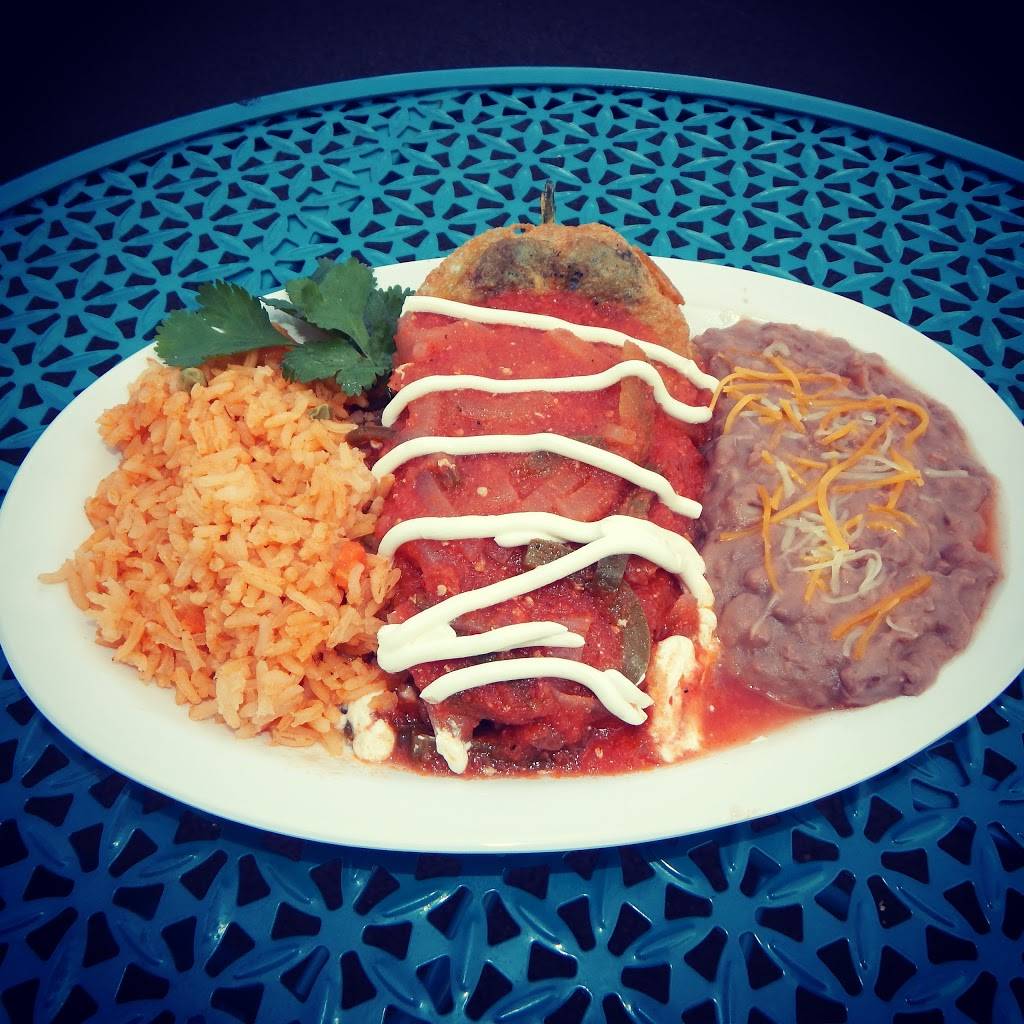 Rositas Place | restaurant | 3405 SE 82nd Ave, Portland, OR 97266, USA | 5039015990 OR +1 503-901-5990