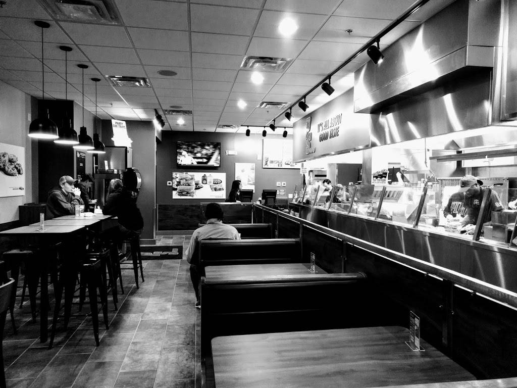 Penn Station East Coast Subs | restaurant | 3001 Hillsborough St #122, Raleigh, NC 27607, USA | 9842328444 OR +1 984-232-8444
