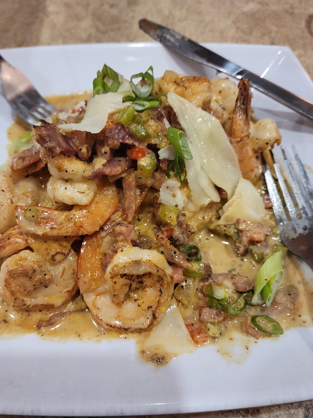 Pier House Orange Beach | restaurant | 22703 Perdido Beach Blvd, Orange Beach, AL 36561, USA | 2512560009 OR +1 251-256-0009