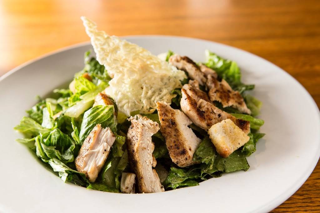 Crickets Grill & Drafthouse | restaurant | 221 Mary Ave, Waco, TX 76701, USA | 2547544677 OR +1 254-754-4677