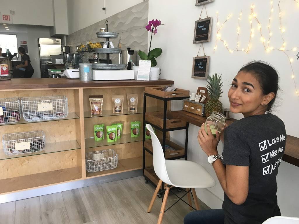 Just Juice Me Cafe | restaurant | 214 67th St, Miami Beach, FL 33141, USA | 3053978028 OR +1 305-397-8028