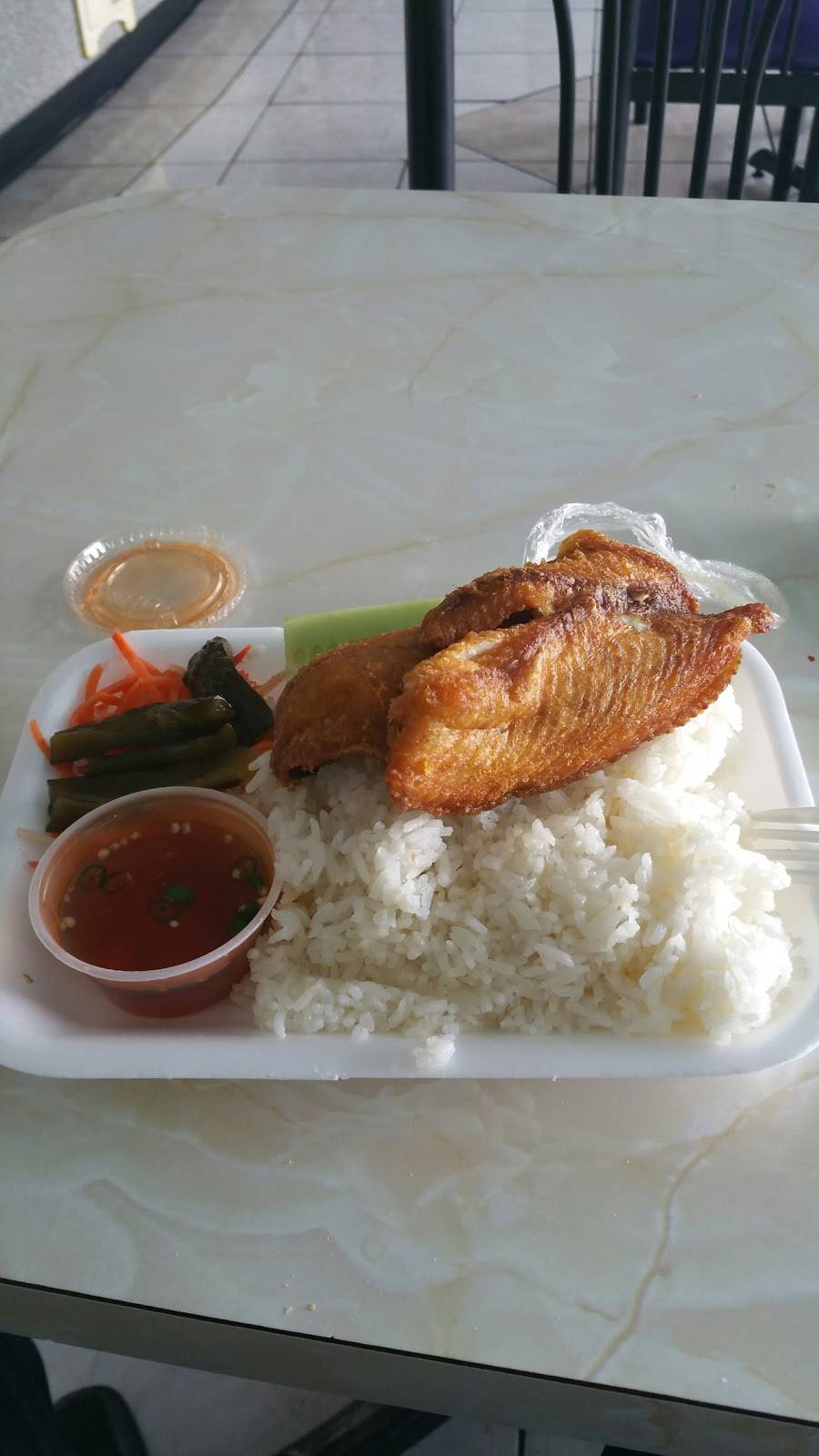 Saigon Sandwiches | meal takeaway | 328 I St, Modesto, CA 95351, USA | 2095786779 OR +1 209-578-6779