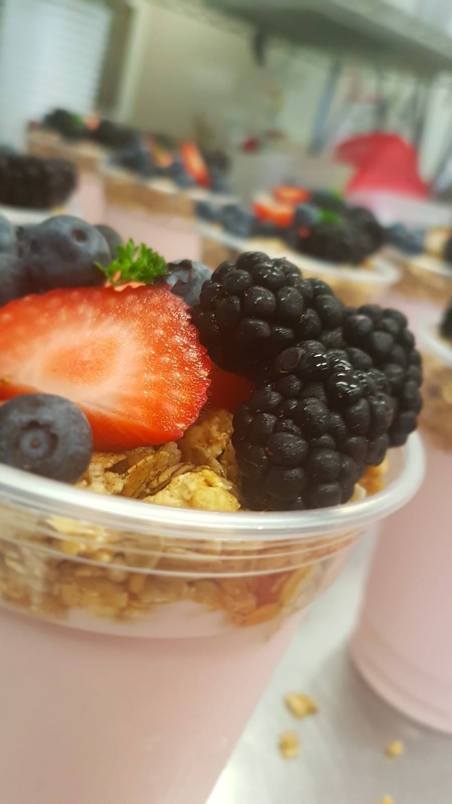 Edgartown Meat & Fish Market | cafe | 240 Edgartown-Vineyard Haven Rd, Edgartown, MA 02539, USA | 5086276200 OR +1 508-627-6200