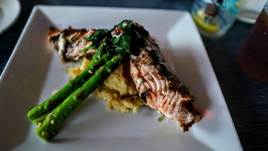 MacGregors Restaurant | restaurant | 331 St John St, Havre De Grace, MD 21078, USA | 4109393003 OR +1 410-939-3003