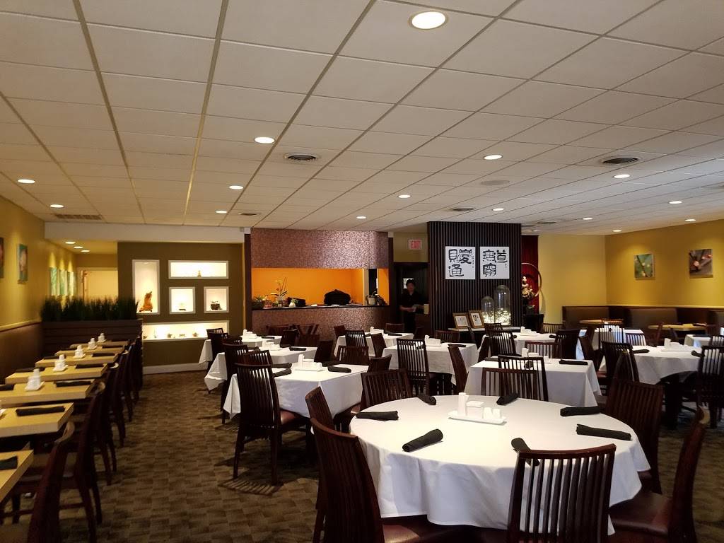 Gim Ling Restaurant | restaurant | 31402 Harper Ave, St Clair Shores, MI 48082, USA | 5862960070 OR +1 586-296-0070