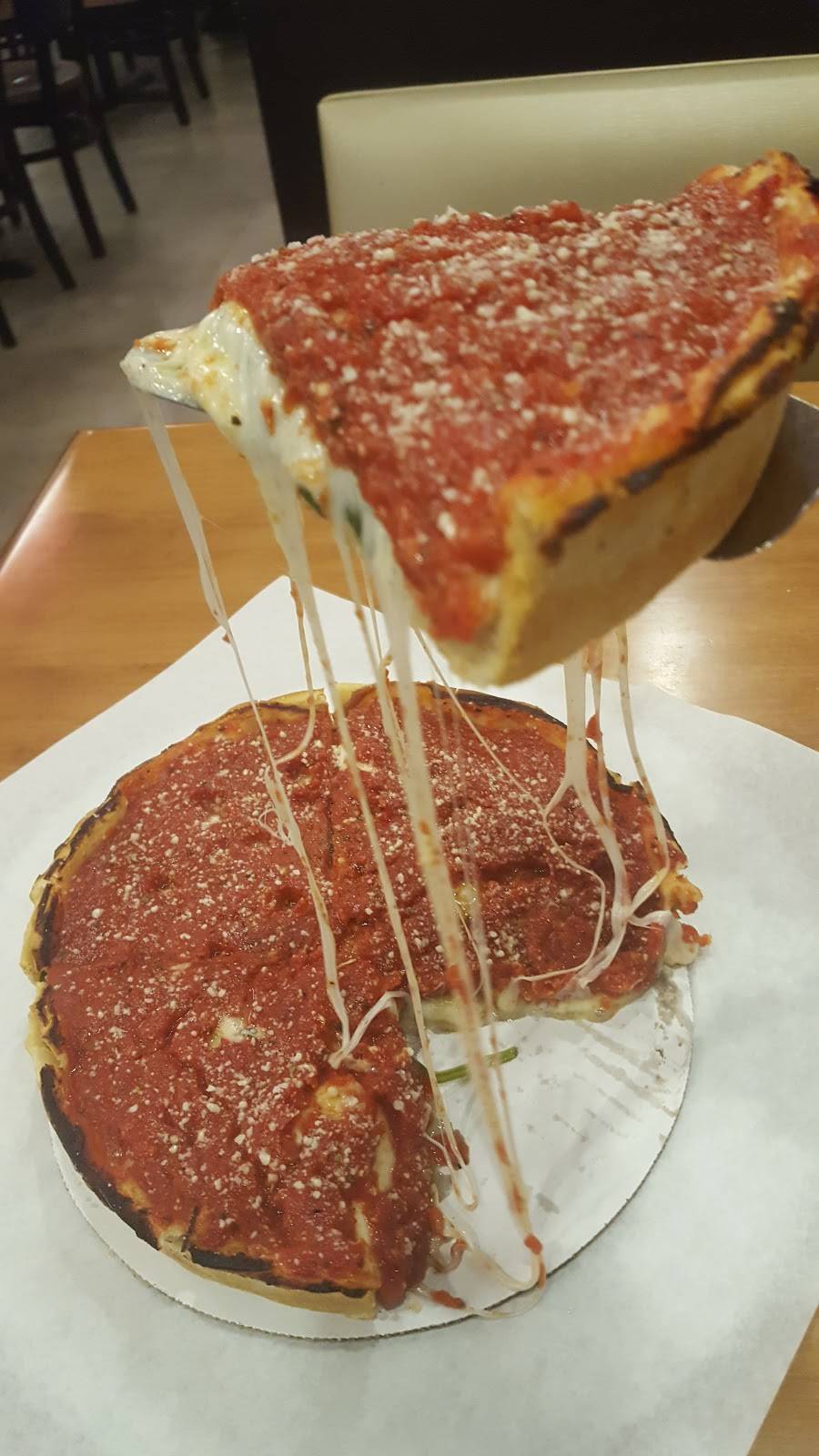 Nancys Pizza | restaurant | 2301 W Monroe St, Springfield, IL 62704, USA | 2176790456 OR +1 217-679-0456