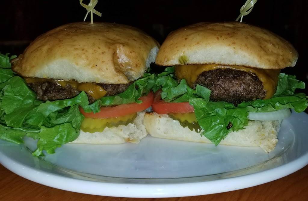 Branding Iron Bar & Grill | restaurant | 161873, Bandera, TX 78003, USA | 8307967745 OR +1 830-796-7745