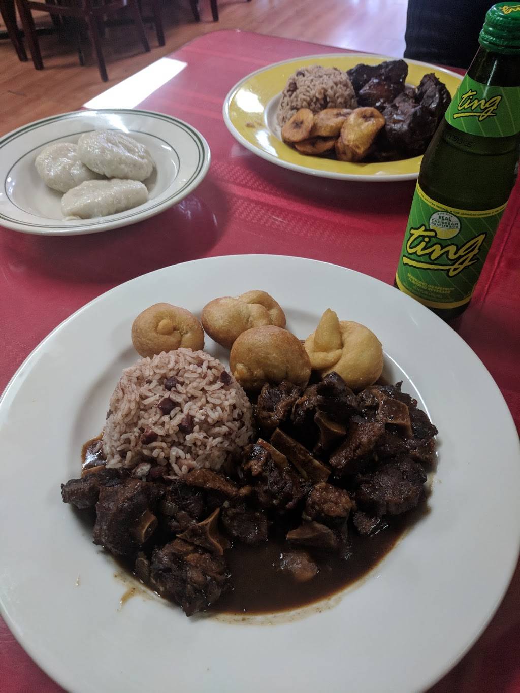 Island Breeze Jamaican Cuisine | restaurant | 1063 S Mt Vernon Ave, Colton, CA 92324, USA | 9095140771 OR +1 909-514-0771