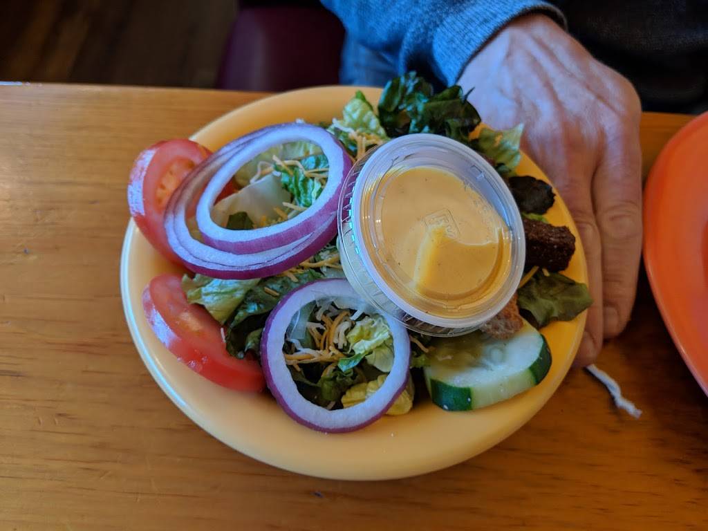 Barnwood Restaurant | restaurant | 14 Deer Ln, Catskill, NY 12414, USA | 5189432200 OR +1 518-943-2200