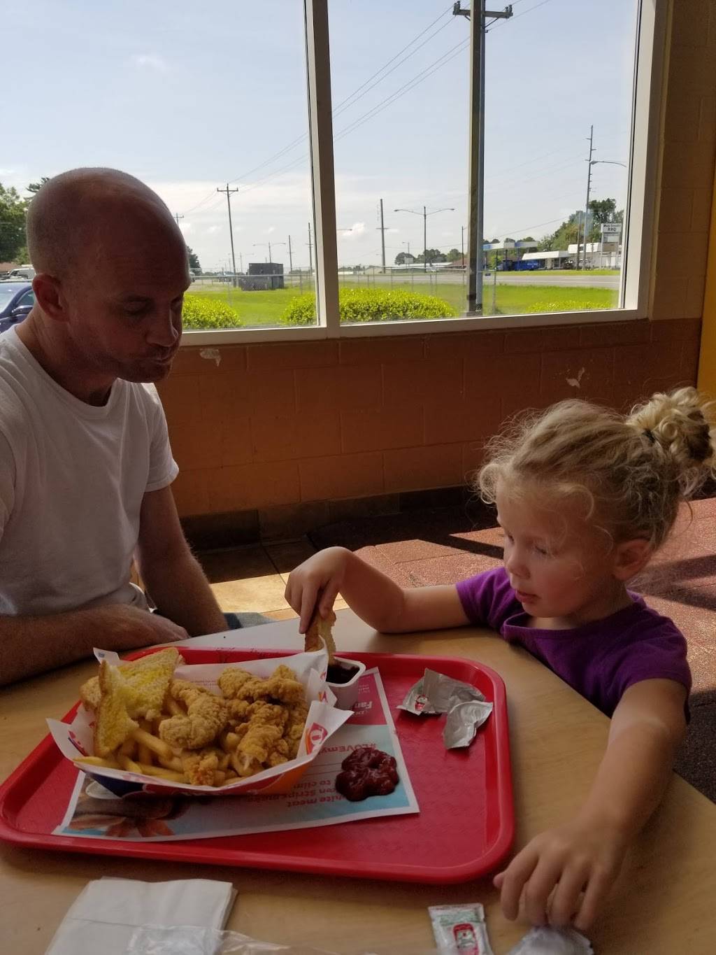 Dairy Queen Grill & Chill | restaurant | 1906 Hwy 31 SW, Hartselle, AL 35640, USA | 2567736434 OR +1 256-773-6434