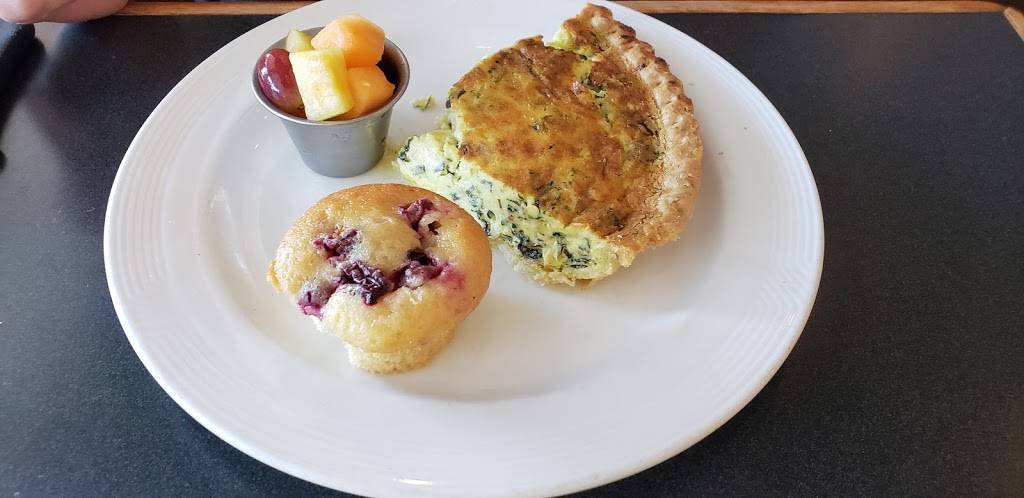 Marathon Grille | restaurant | 33675 US Hwy 19 N, Palm Harbor, FL 34684, USA | 7277874246 OR +1 727-787-4246