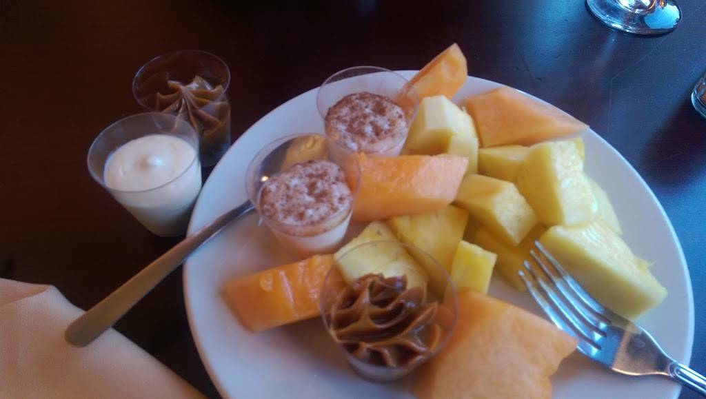 Gilsons Brazilian Restaurant | restaurant | 5250 International Dr, Orlando, FL 32819, USA | 4077873494 OR +1 407-787-3494