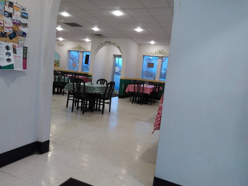 Bravo Pizza | restaurant | 337 S Division St, Harvard, IL 60033, USA | 8159431234 OR +1 815-943-1234