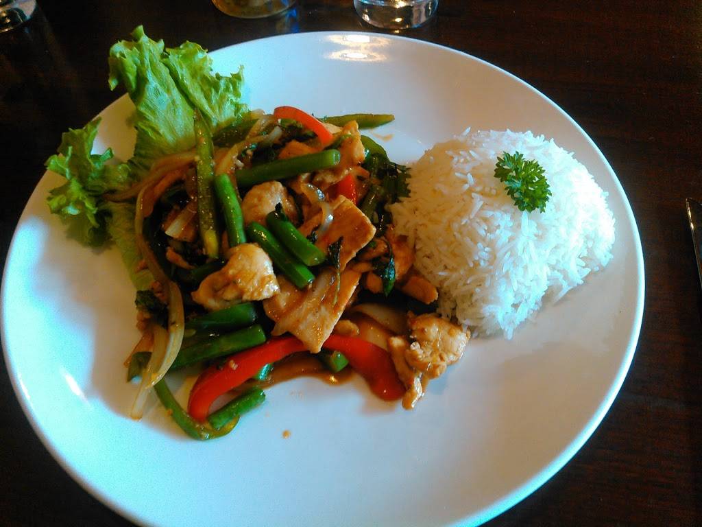 Nawa - Inspired Asian Cuisine & Cocktails | restaurant | 126 W Columbia St, Fort Wayne, IN 46802, USA | 2603997501 OR +1 260-399-7501