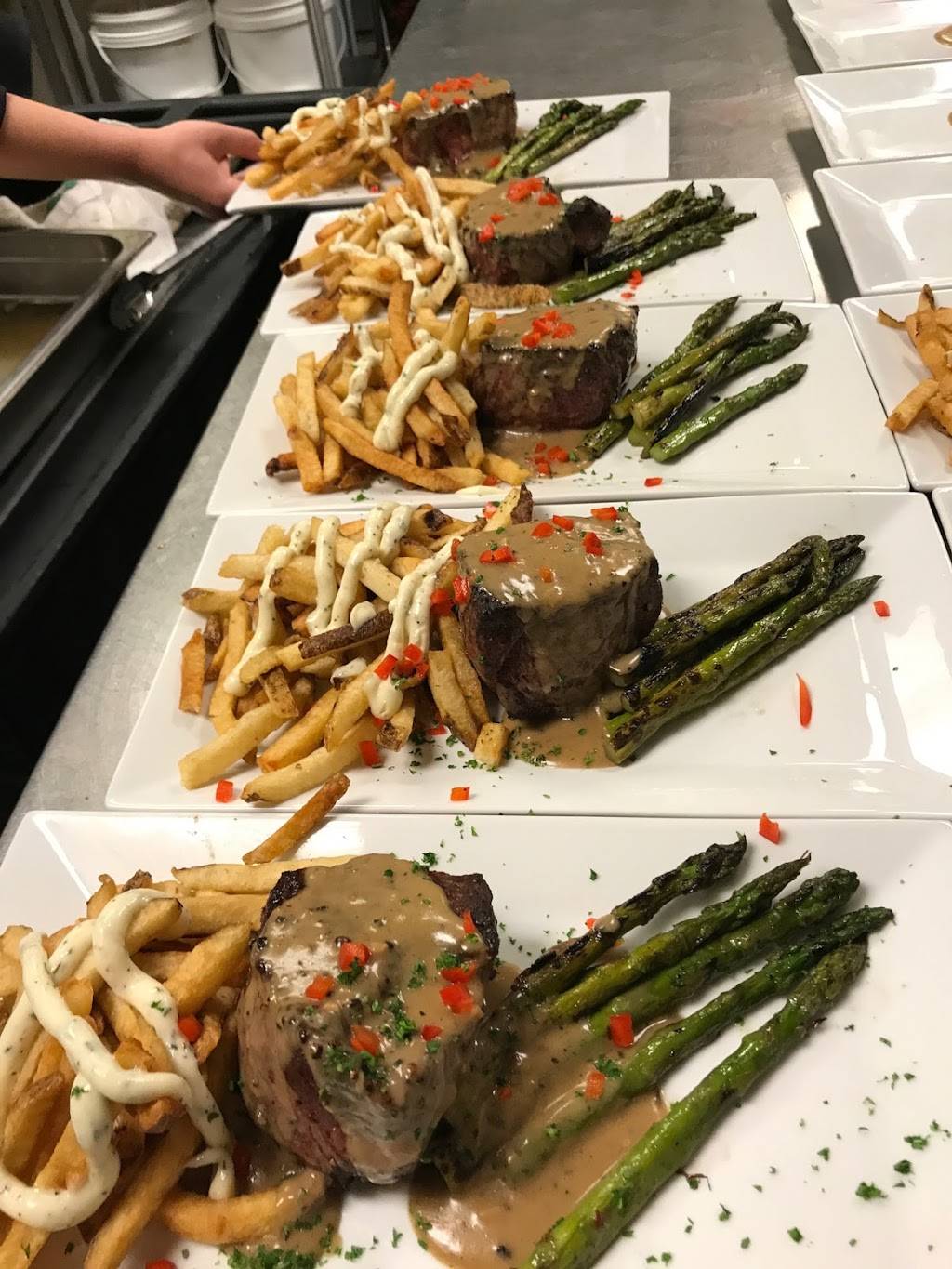 Dakota Steakhouse | restaurant | 1489 Silas Deane Hwy, Rocky Hill, CT 06067, USA | 8602577752 OR +1 860-257-7752