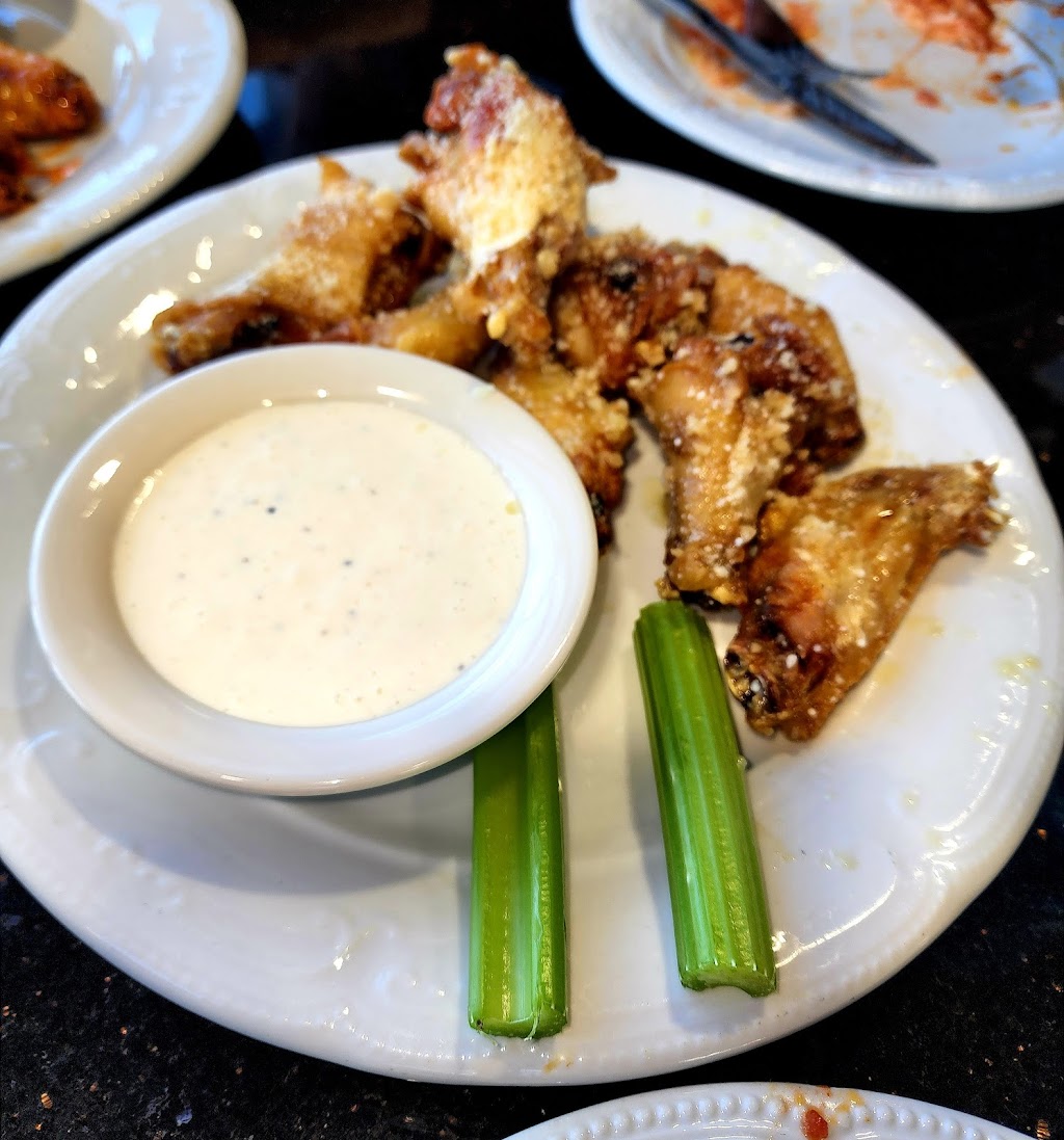 Carmines Pizza Kitchen | restaurant | 1395 Raiders Way Suite 160, Henderson, NV 89052, USA | 7022608777 OR +1 702-260-8777