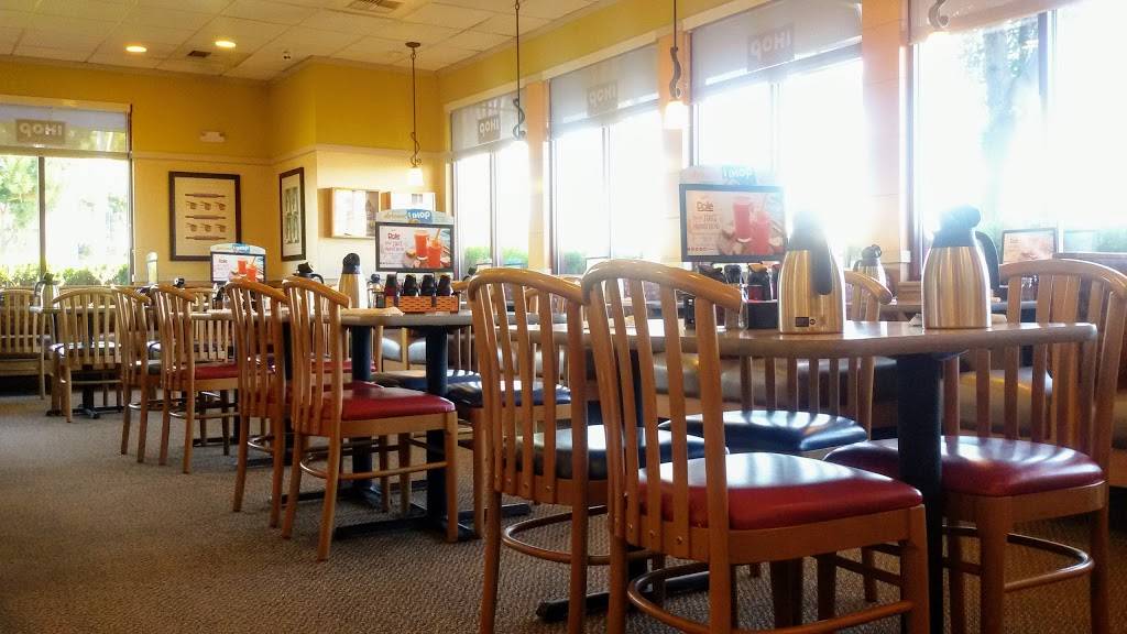 IHOP | bakery | 180 N 11th Ave, Hanford, CA 93230, USA | 5595839863 OR +1 559-583-9863