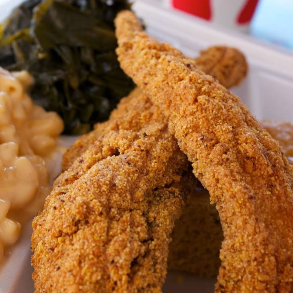 Ginas Soul Food | restaurant | 17410 E Warren Ave, Detroit, MI 48224, USA | 3134691732 OR +1 313-469-1732