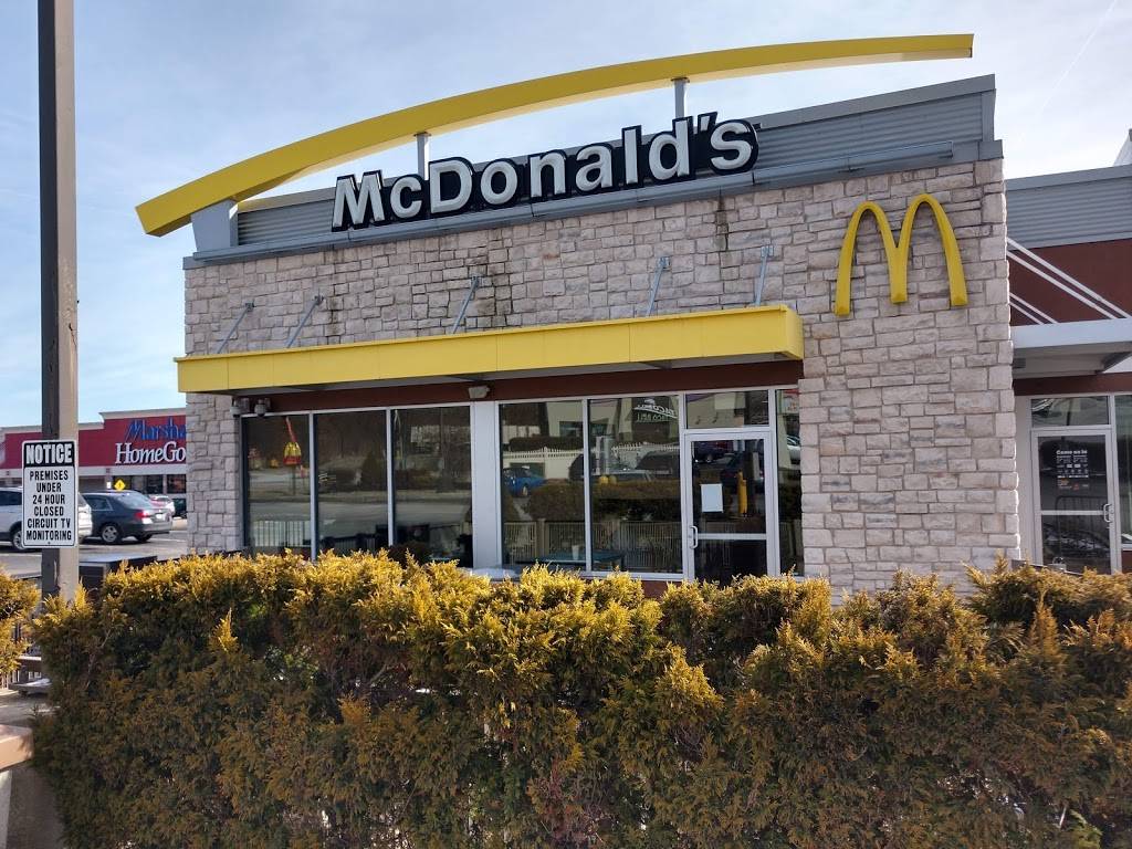 McDonalds | cafe | 6199 US-30, Greensburg, PA 15601, USA | 7248379913 OR +1 724-837-9913