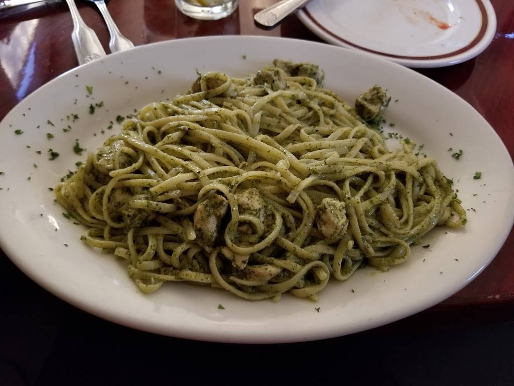 Rosas | Trattoria and Bar | restaurant | 210 E Tulare Ave, Tulare, CA 93274, USA | 5594675681 OR +1 559-467-5681