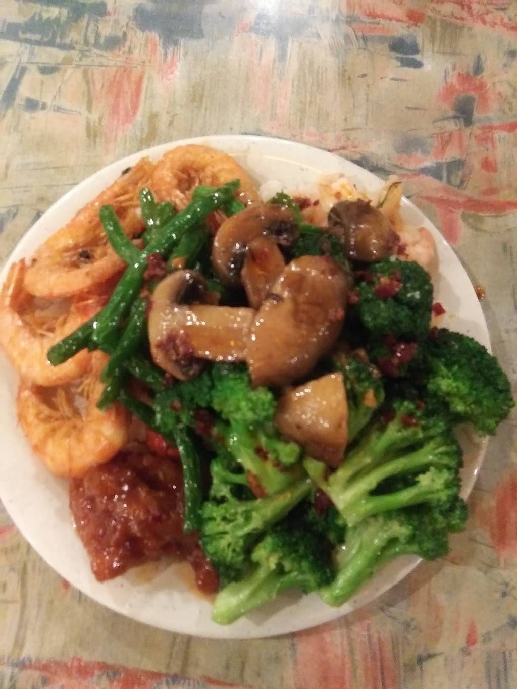 Cafe East Chinese Buffet | restaurant | 260 1st St E, Humble, TX 77338, USA | 2815480082 OR +1 281-548-0082