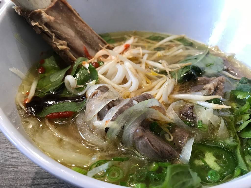 Mrs 7 Pho | restaurant | 32395 Clinton Keith Rd #B6, Wildomar, CA 92595, USA | 7146032595 OR +1 714-603-2595