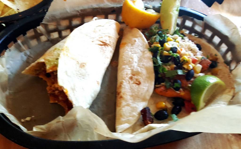 Torchys Tacos | restaurant | 300 W Campbell Rd Suite 160, Richardson, TX 75080, USA | 9722344391 OR +1 972-234-4391