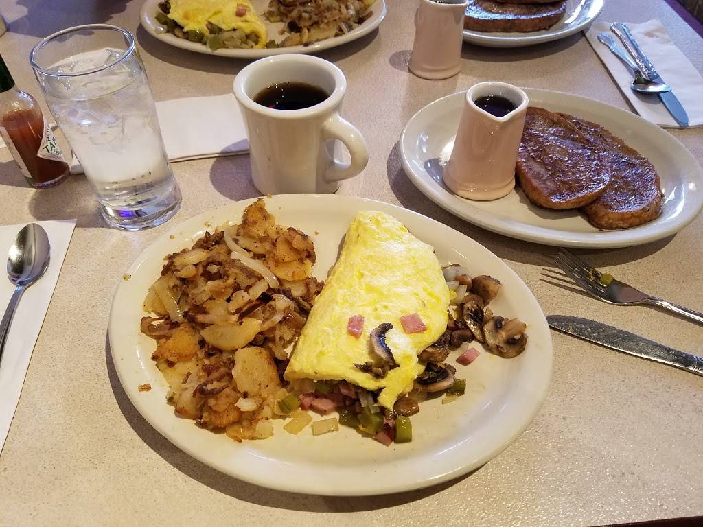 Julians | restaurant | 314 Pioneer St, Akron, OH 44305, USA | 3307980043 OR +1 330-798-0043