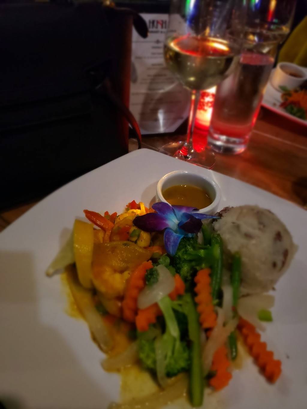 Hush Restaurant and Lounge | restaurant | 241-05 Linden Blvd, Elmont, NY 11003, USA | 5167587287 OR +1 516-758-7287