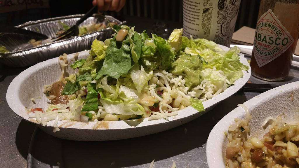 Chipotle Mexican Grill | restaurant | 55 Parsonage Rd Spc FS16A, Edison, NJ 08837, USA | 7323952151 OR +1 732-395-2151