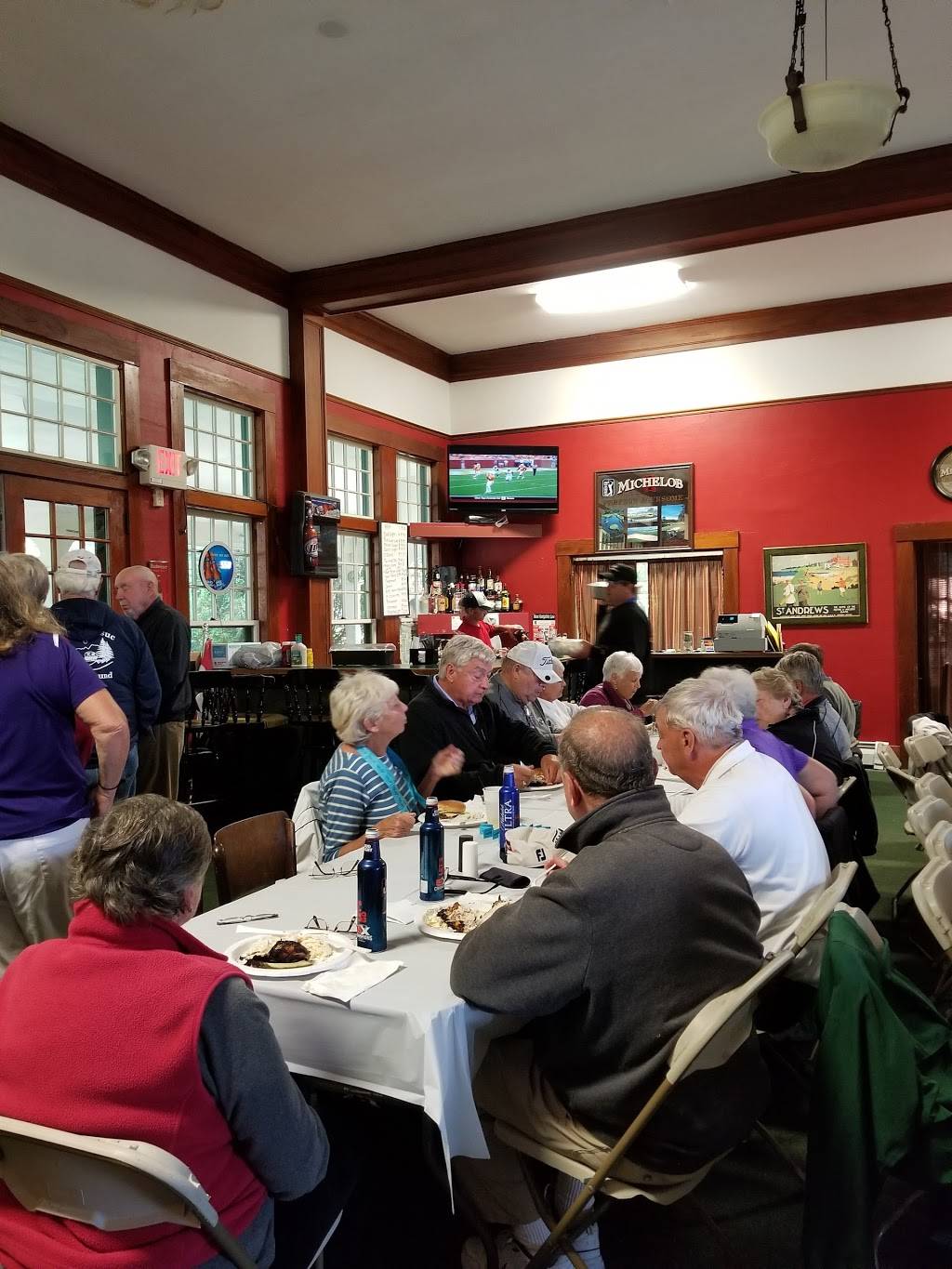 Bethlehem Country Club | restaurant | 1901 Main St, Bethlehem, NH 03574, USA | 6038695745 OR +1 603-869-5745