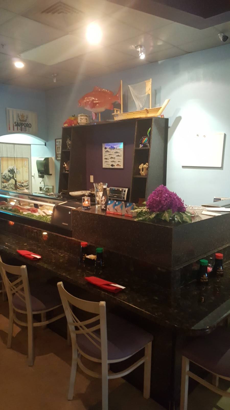 Fongs Sushi | restaurant | 15311 Amberly Dr, Tampa, FL 33647, USA | 8139773838 OR +1 813-977-3838