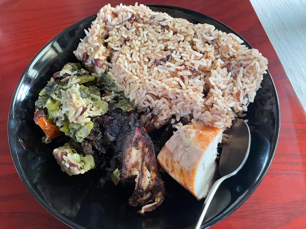 Golden Krust | restaurant | 456 Malcolm X Blvd, New York, NY 10037, USA | 2122835933 OR +1 212-283-5933